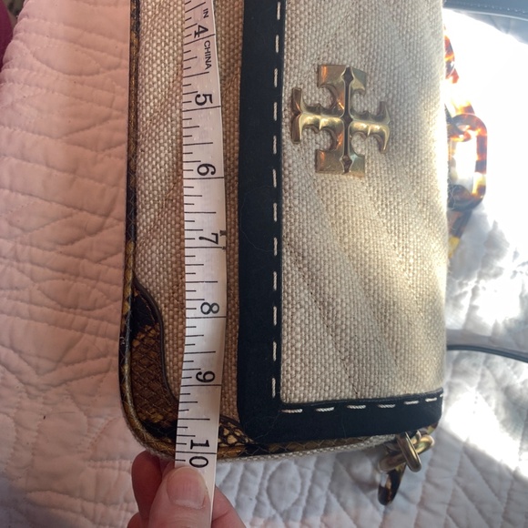 Tory Burch tortoise shell hand bag with strap in new condition - Picture 10 of 16